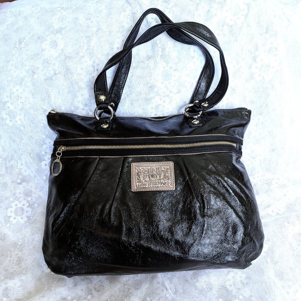 COACH Poppy Daisy Y2K Liquid Black Patent Leather Tote Shoulder Bag Purse